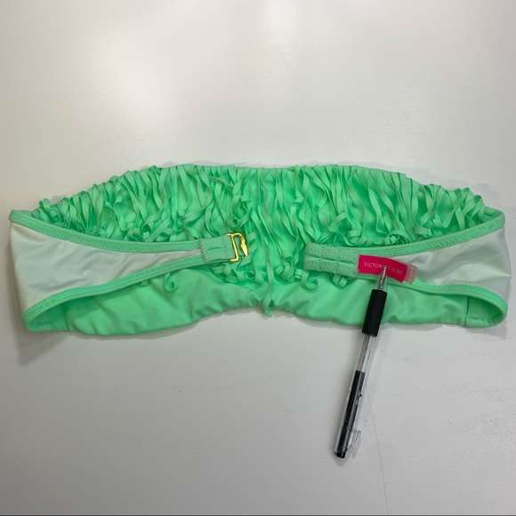 VICTORIA’S SECRET BUNDLE 4 pieces women BIKINI TOP - Picture 9 of 10